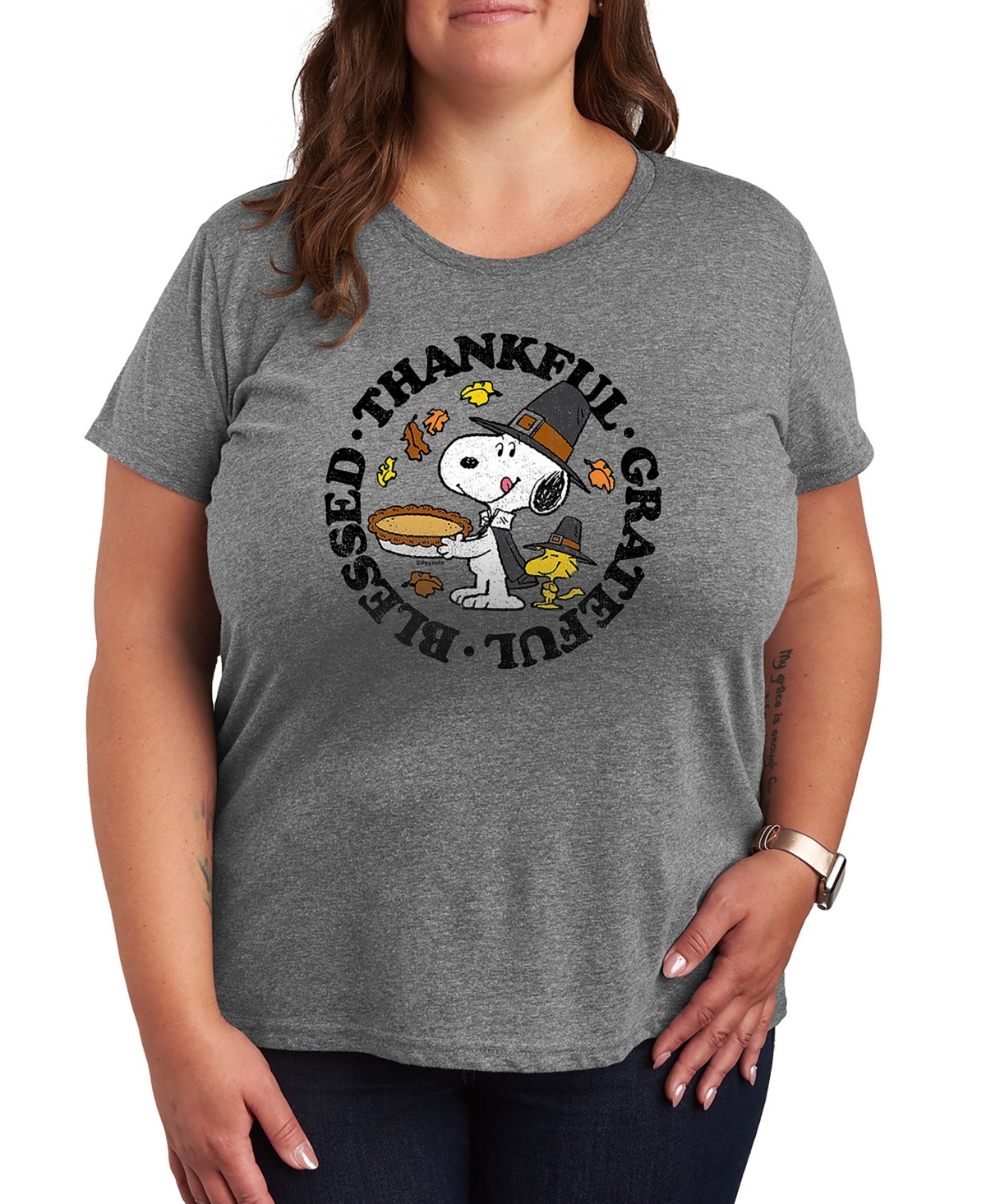 Thanksgiving Snoopy and Woodstock Blessed Women's Short Sleeve Graphic T-shirts
