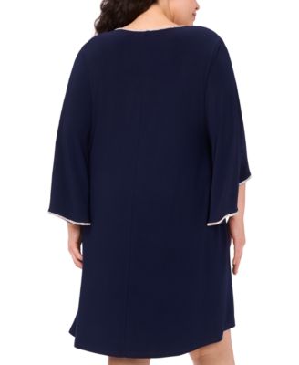 Plus Size V-Neck Cape Sleeve Dress