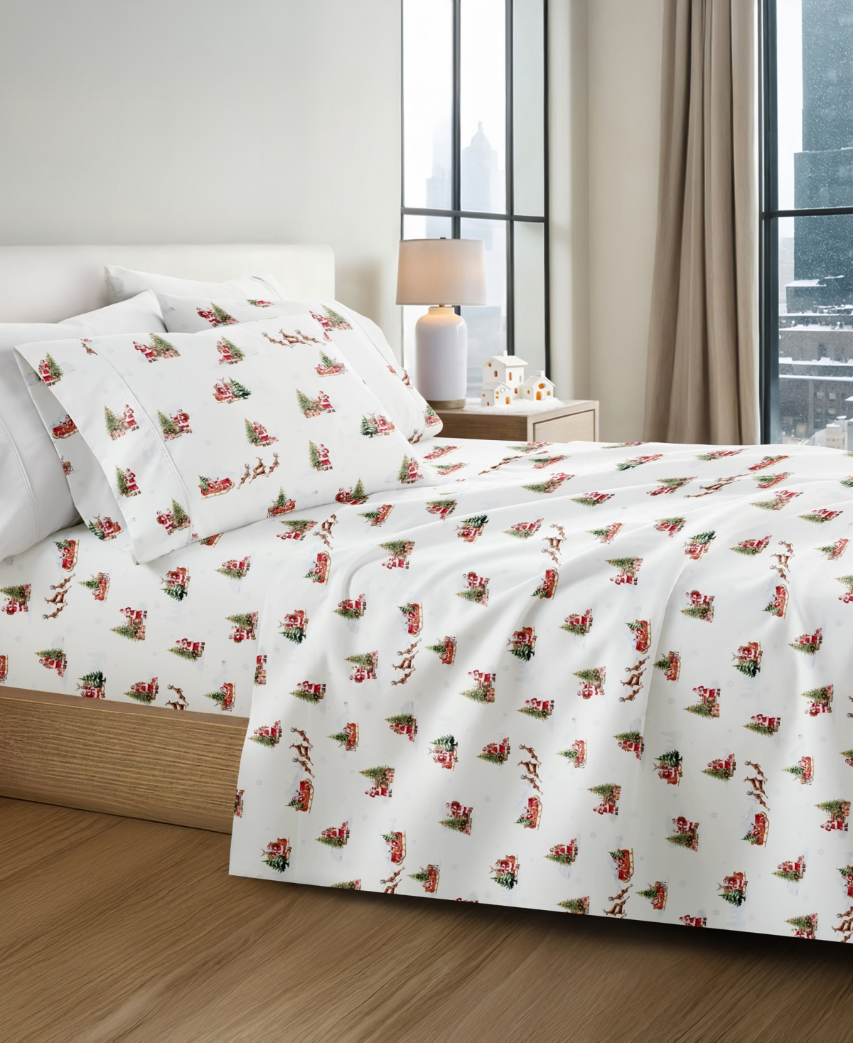 ienjoy Home Holiday Pattern 4-Pc. Sheet Set