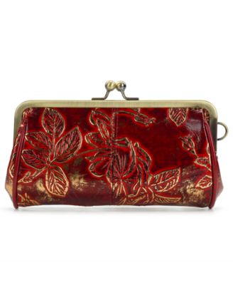 Renna Bark Leaves Wristlet