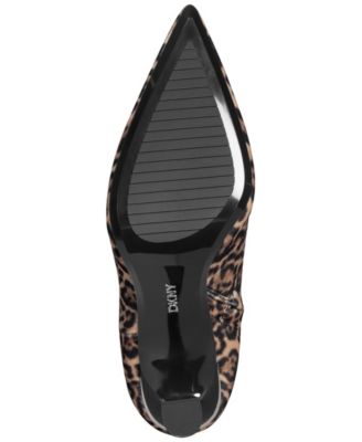 Women's Caryann Pointed Toe Booties