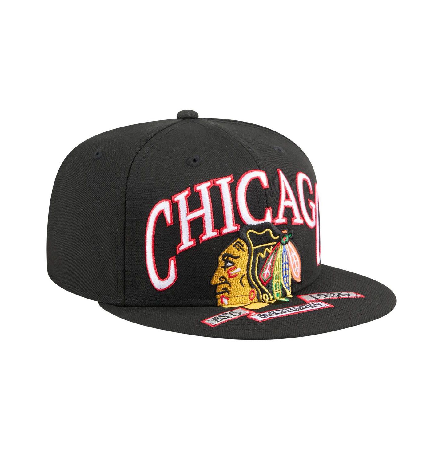 Мужская кепка New Era Black Chicago Blackhawks Oversized Arch 59Fifty Fitted Hat — фото 3