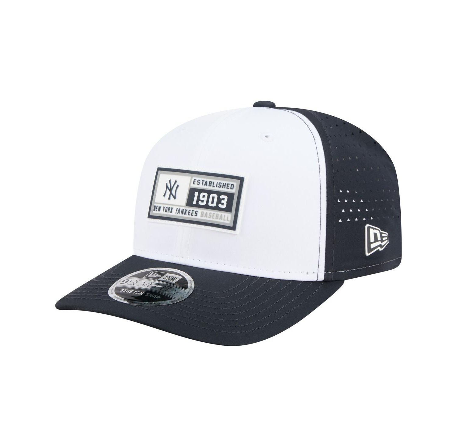 Men's White/Navy New York Yankees Established Patch 9SEVENTY Adjustable Hat