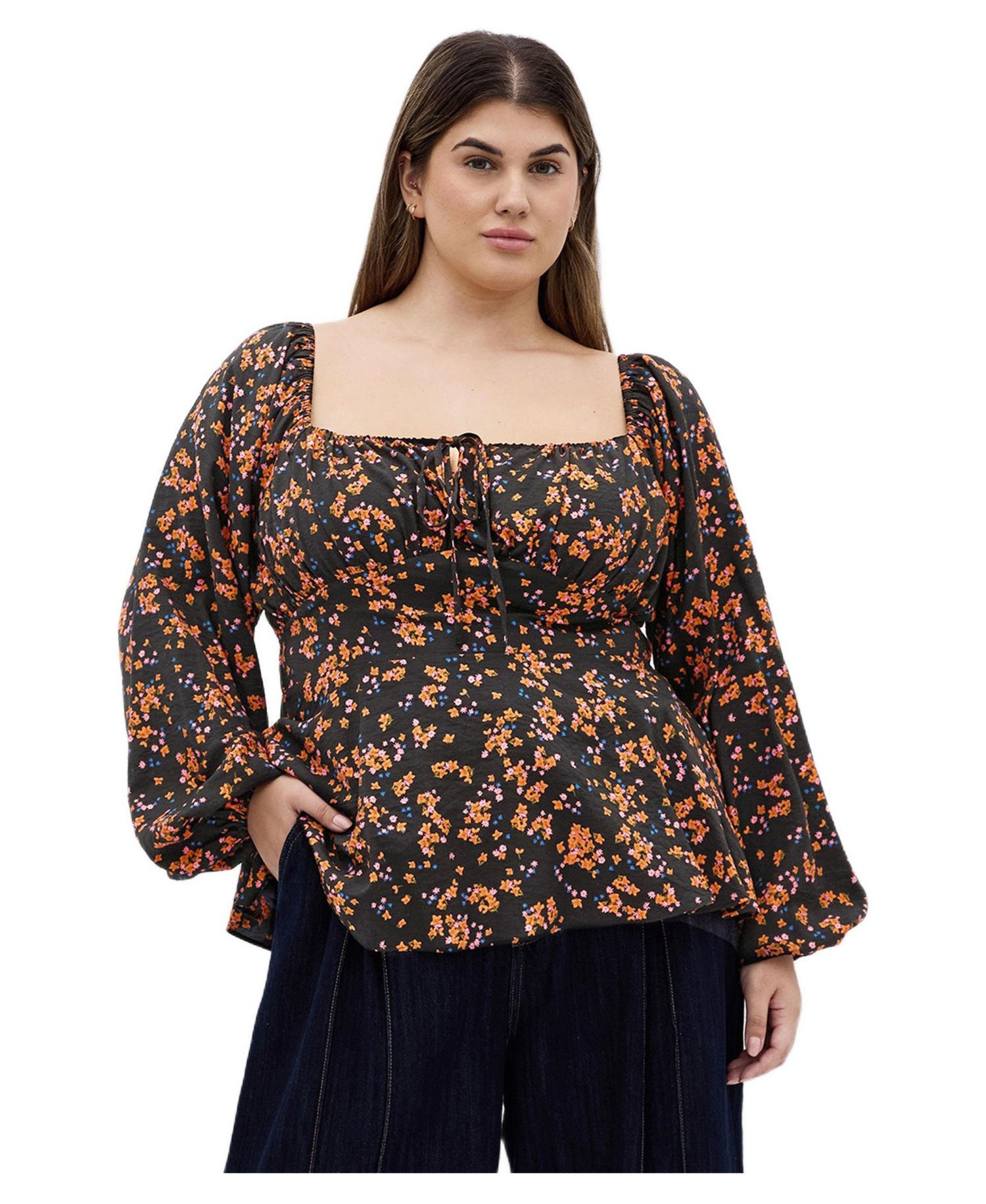 Plus Size Gigi Long Sleeve Daisy Print Top