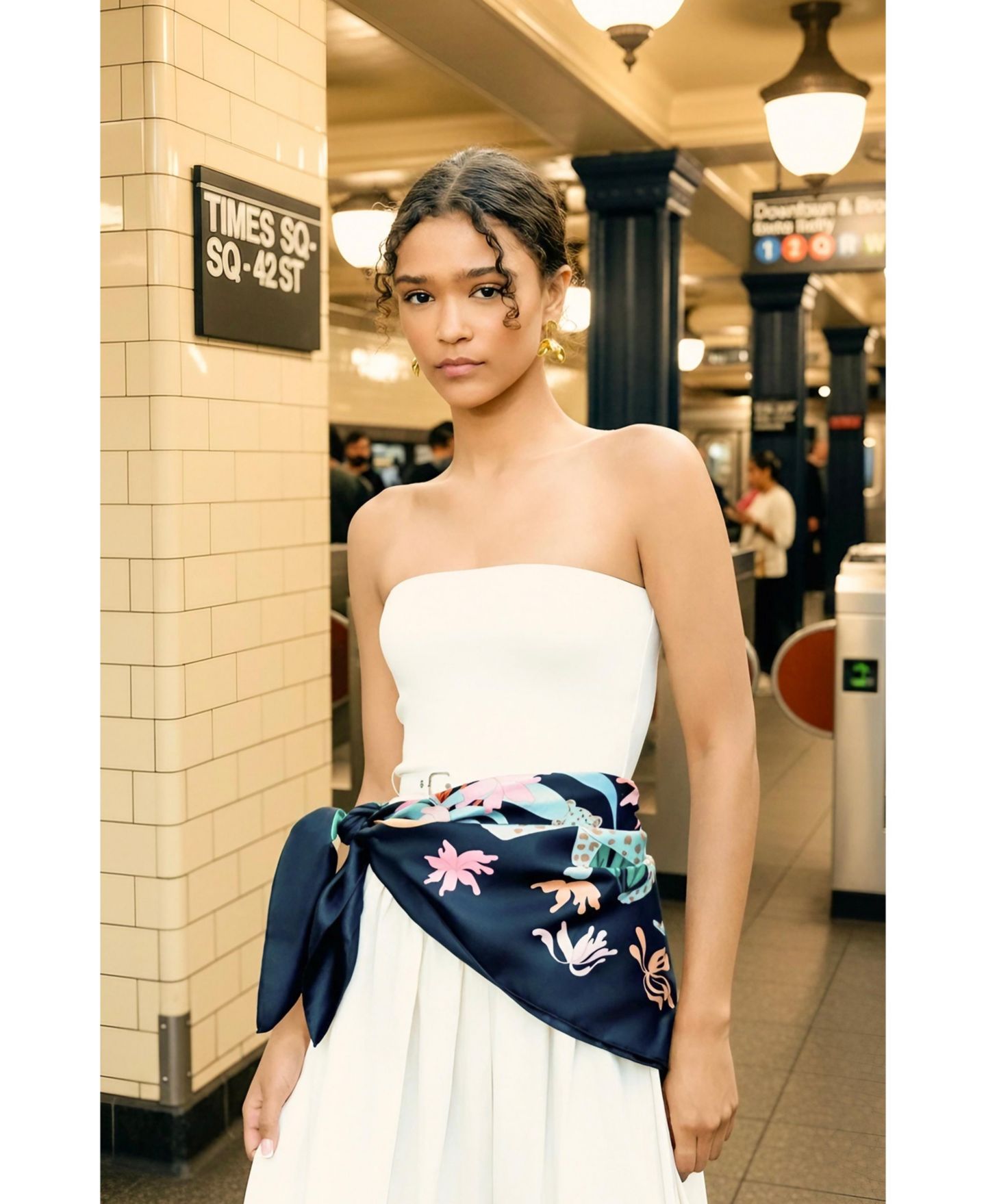 Jessie Zhao New York Double Sided Silk Scarf Night Jungle Gathering, цвет: Чёрный — фото 5