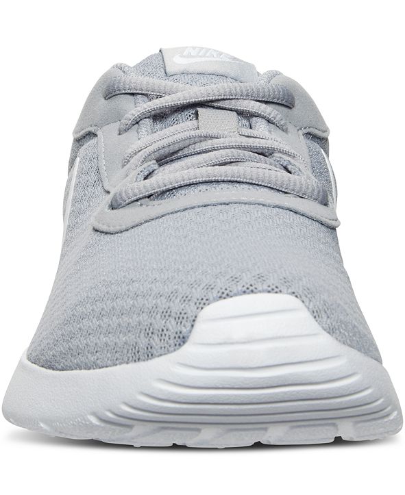 tanjun casual sneakers