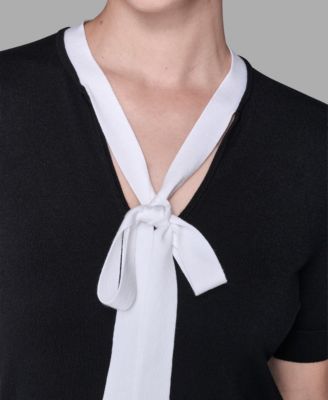 Women's V-Neck Pull-On Top