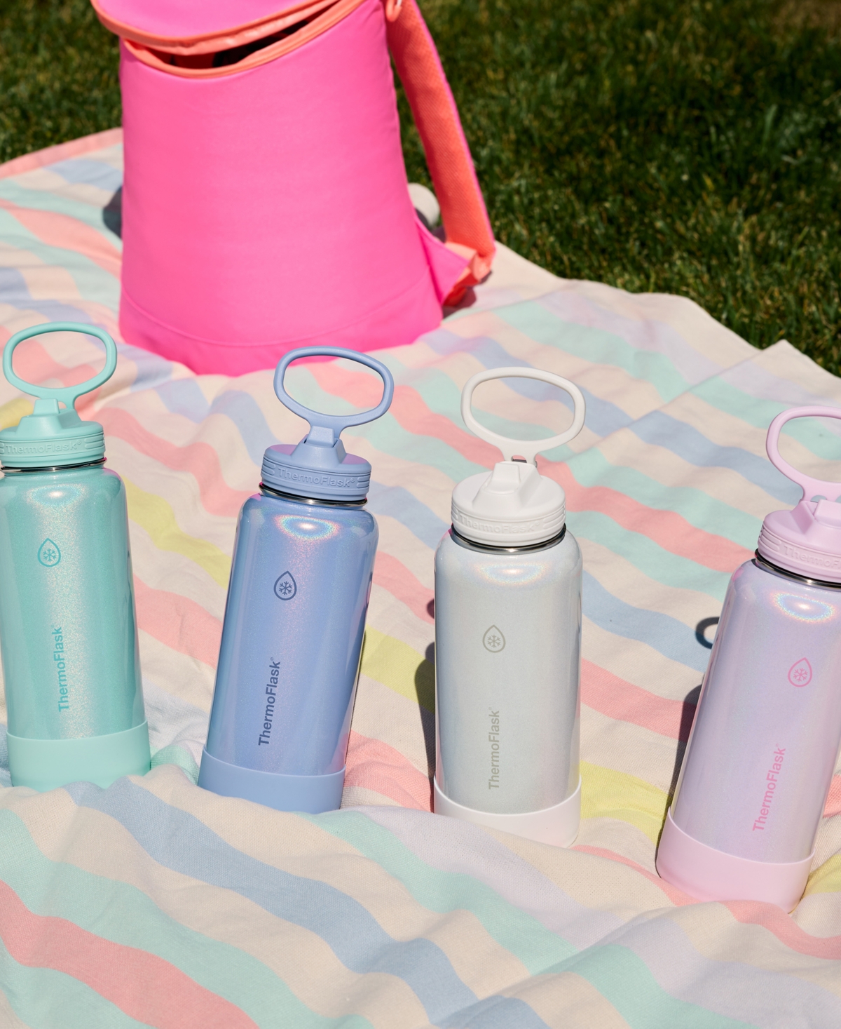 Thermoflask 32 Oz. Double Wall Vacuum Insulated Water Bottle With Straw Lid In Purple