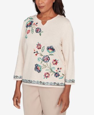 Plus Size Saratoga Springs Embroidered Floral Three-Quarter Sleeve Sweater