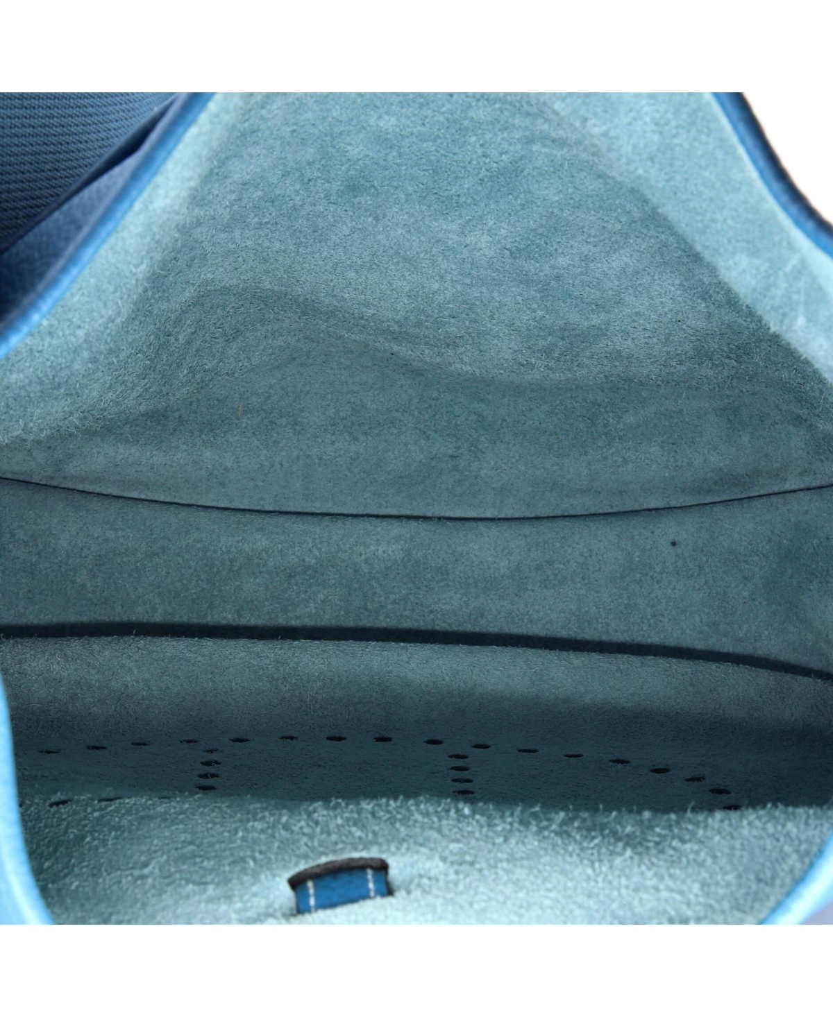 Pre-Owned Hermes Gm Evelyne Bag Gen Iii Clemence