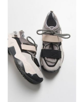 Lulen Velcro Sport Sneakers (Women)