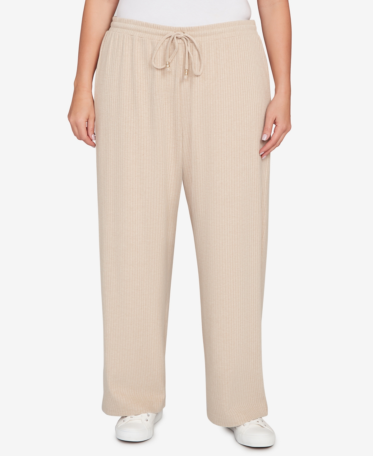 Hearts Of Palm Plus Solid Texture Hatchi Casual Pant