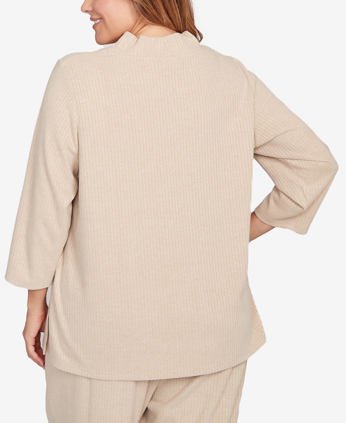 Hearts Of Palm Plus Solid Long Sleeve Textured Pullover Sweater