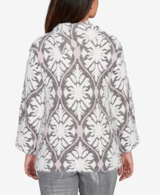 Petite Medallion Jacquard Sweater Knit Top