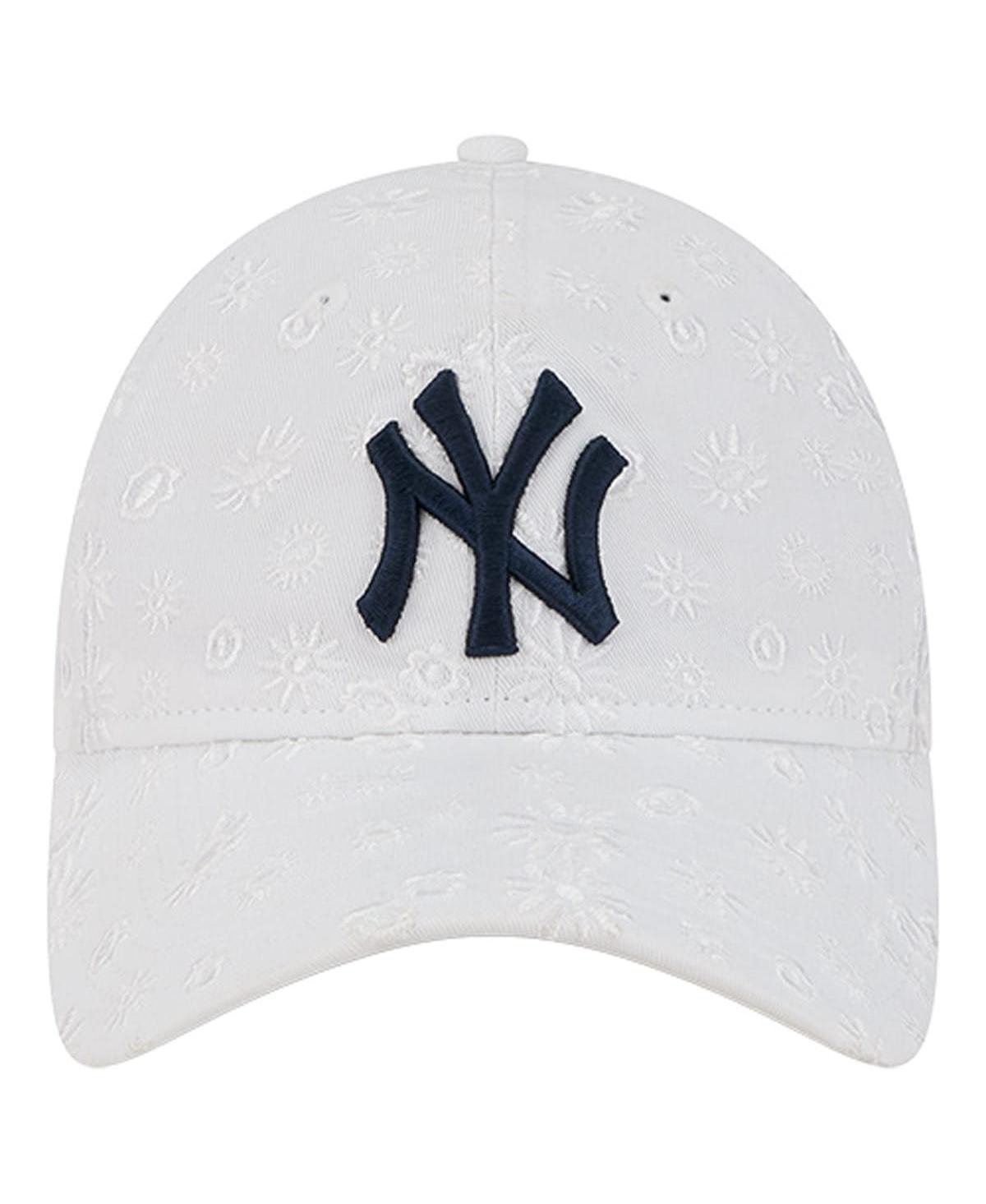 New Era Women's White New York Yankees Floral Mesh 9TWENTY Adjustable Hat