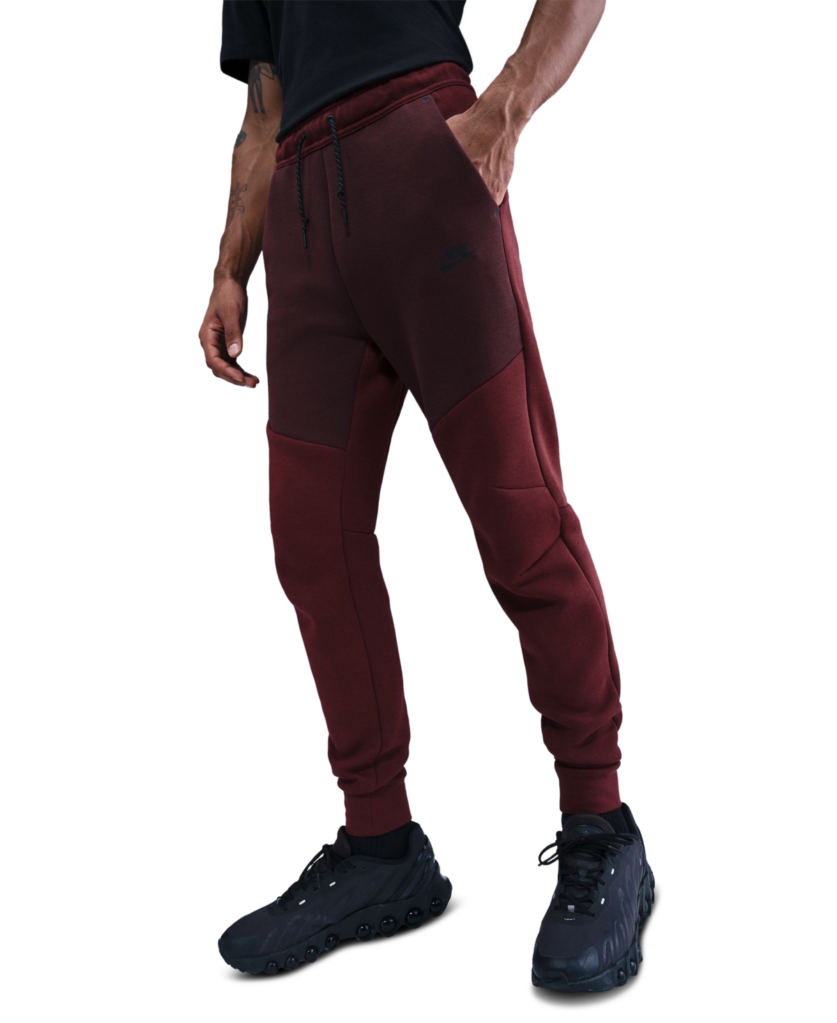 Nike Men's Tech Fleece Jogger Pants In Burgundy