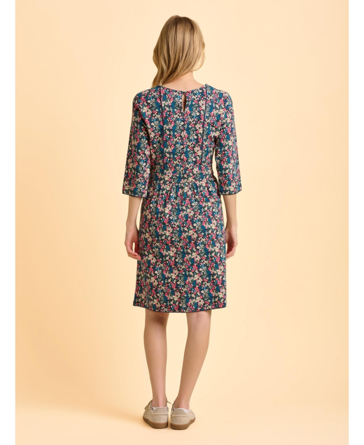 Brakeburn Women's Freya 3/4 Sleeve Round Neck Dress