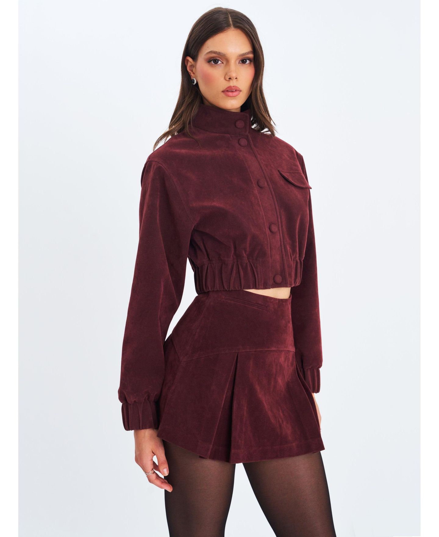 Женская куртка Miss Circle Women Farryn Mahogany Faux Suede Cropped Bomber, цвет: Красное дерево — фото 4