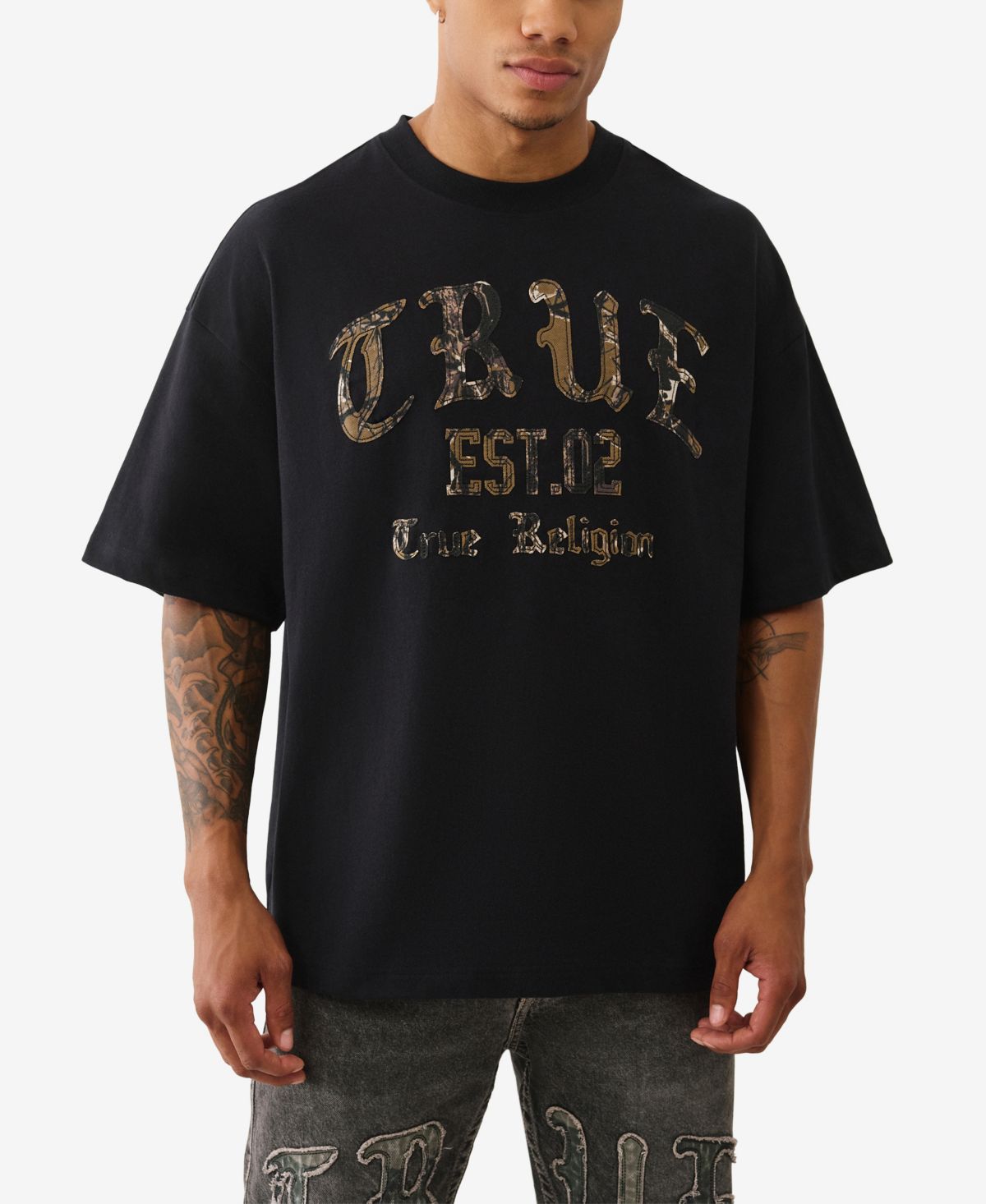 Мужская футболка с круглым вырезом в лесном камуфляже