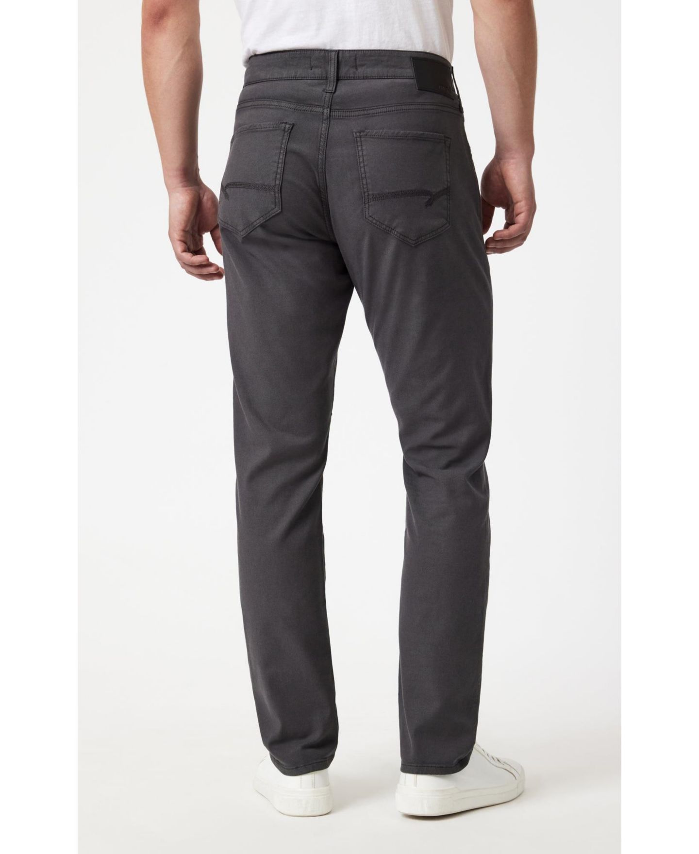Мужские брюки Mavi Jeans Mavi Jake Slim Leg In Ash Luxe Twill, цвет: Тёмный серый — фото 2