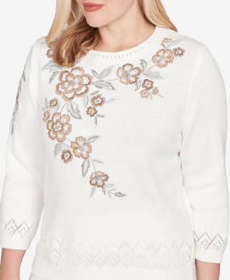 Women's Petite Vienna Floral Embroidered Sweater