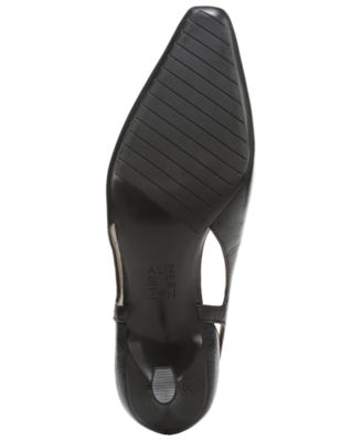 Women's Gracie Slip On Pump