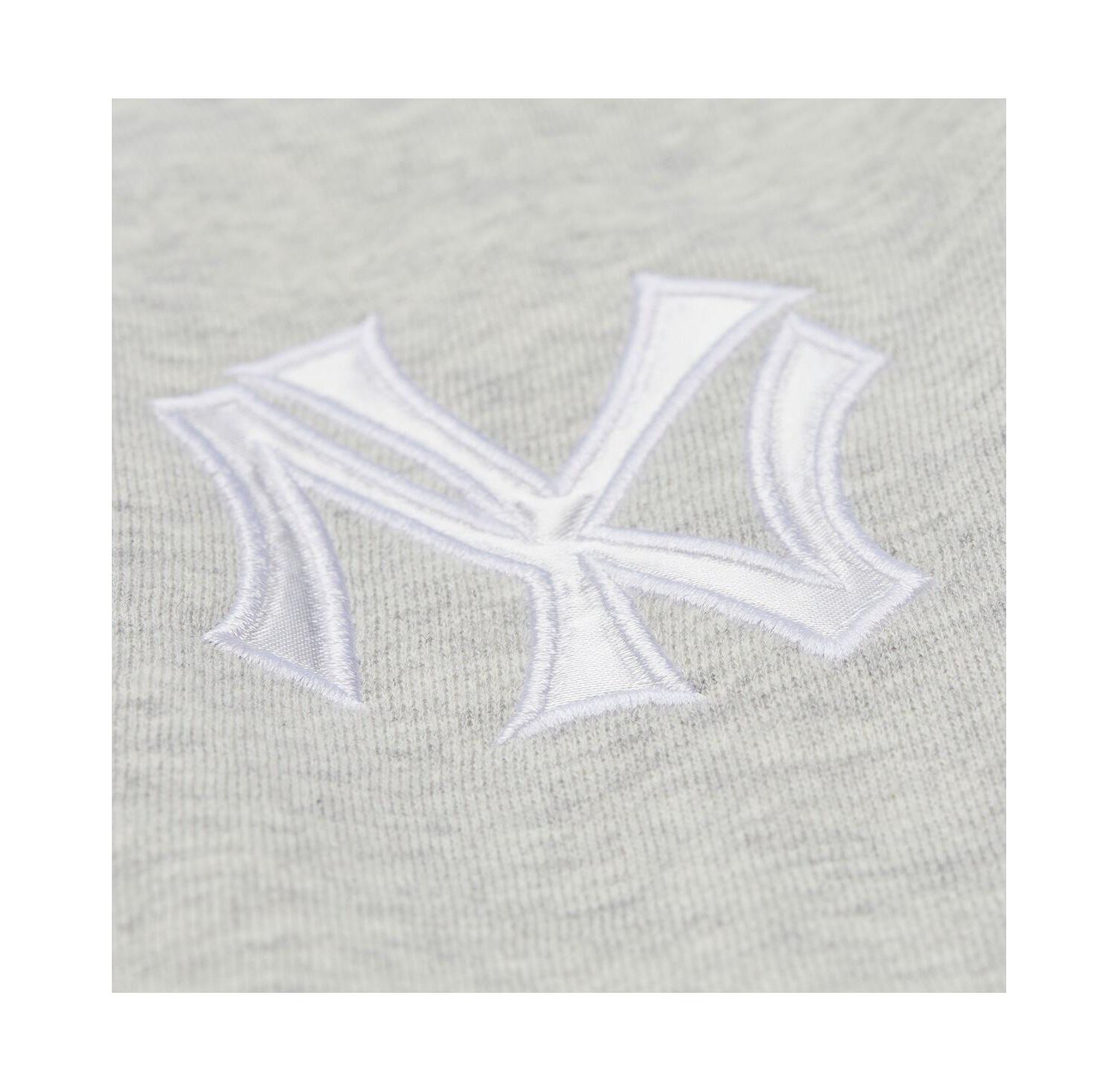 Women's Heather Gray New York Yankees Cooperstown Collection V-Neck Cropped Toggle Sweatshirt