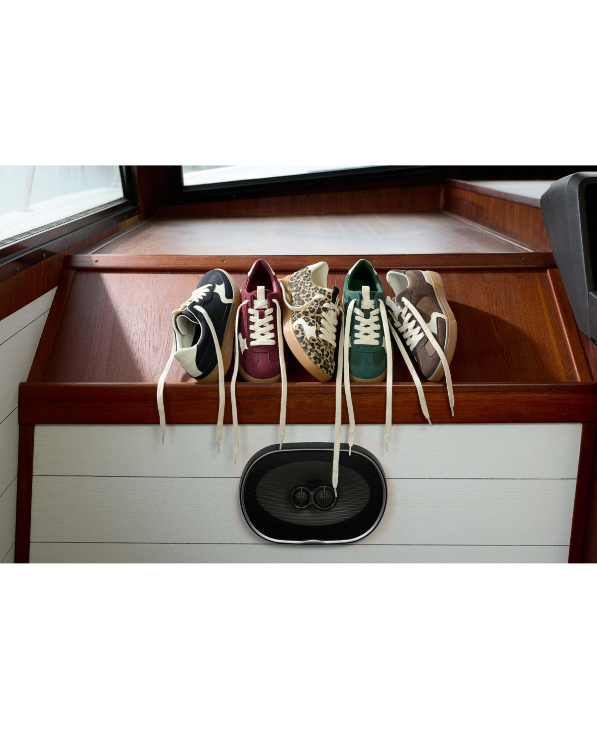 Blowfish Malibu Women's Tastic Lace Up Sneakers