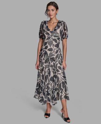 slim fit dress slacks Hyacinth House Forest Green Floral Bennett Maxi Dress Forest Green Floral / Xs