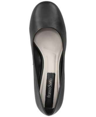 Women's Kamari Round Toe Pump Shoes
