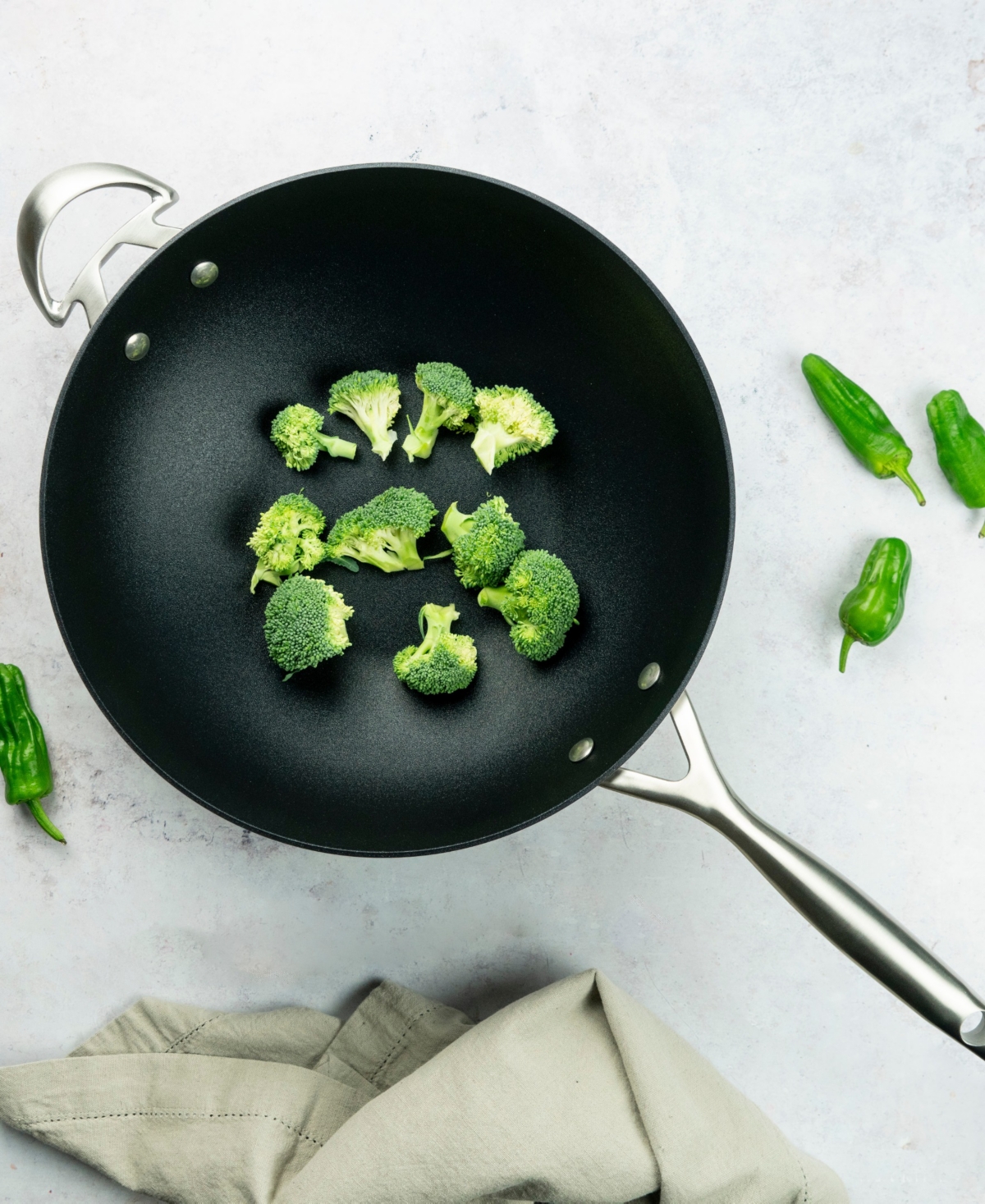 Scanpan Aluminum 12.5" Wok