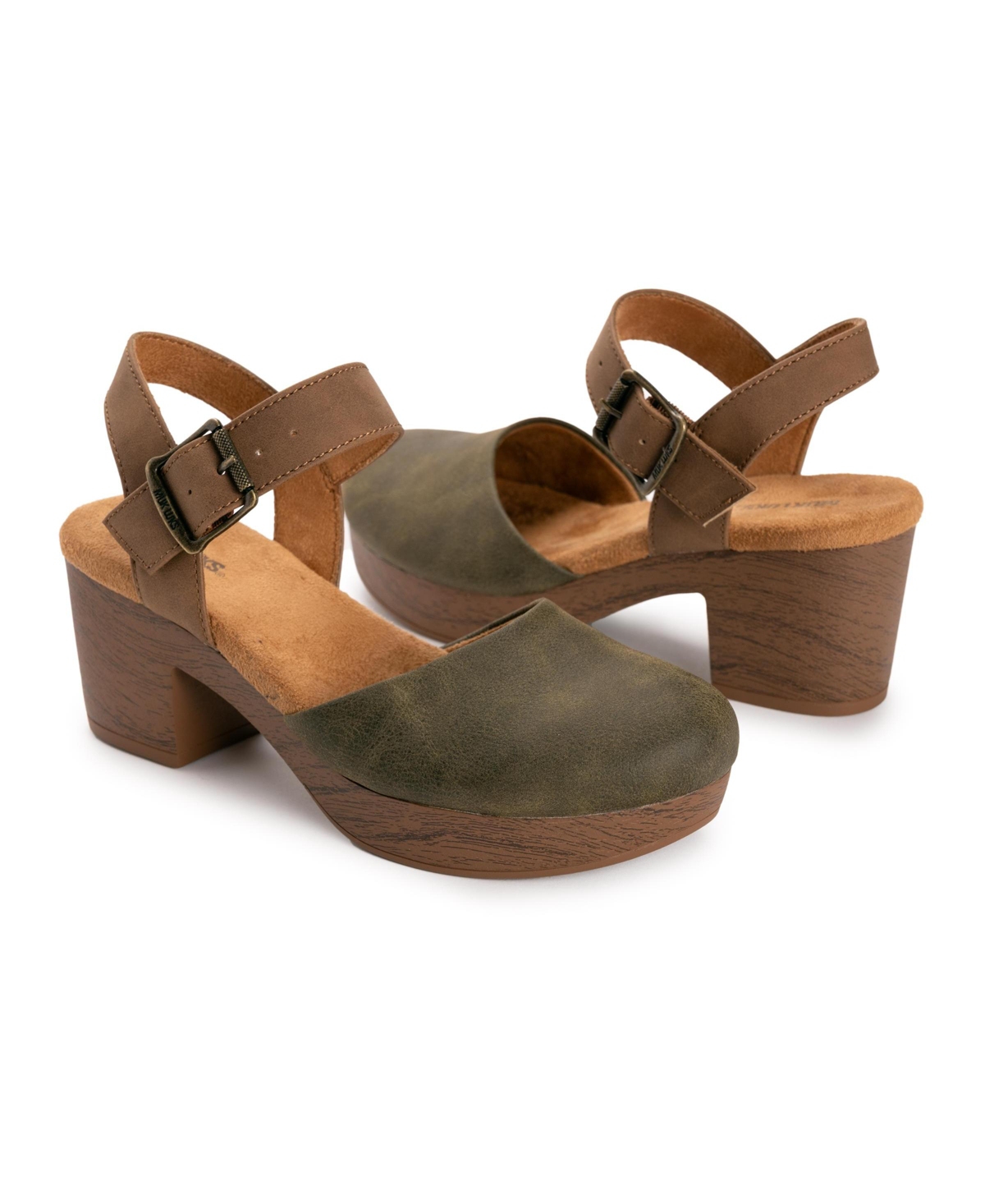 Muk Luks Women's Vicky Loafer