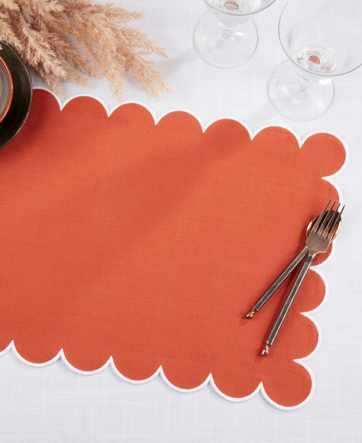 Saro Lifestyle Eco Scallop Border Placemat, Set Of 4 In Brown