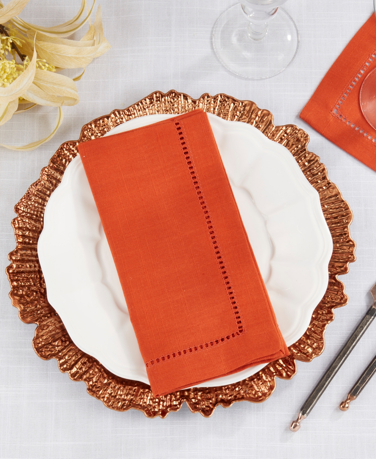 Saro Lifestyle Hemstitched Border Cocktail Napkin, Set of 12
