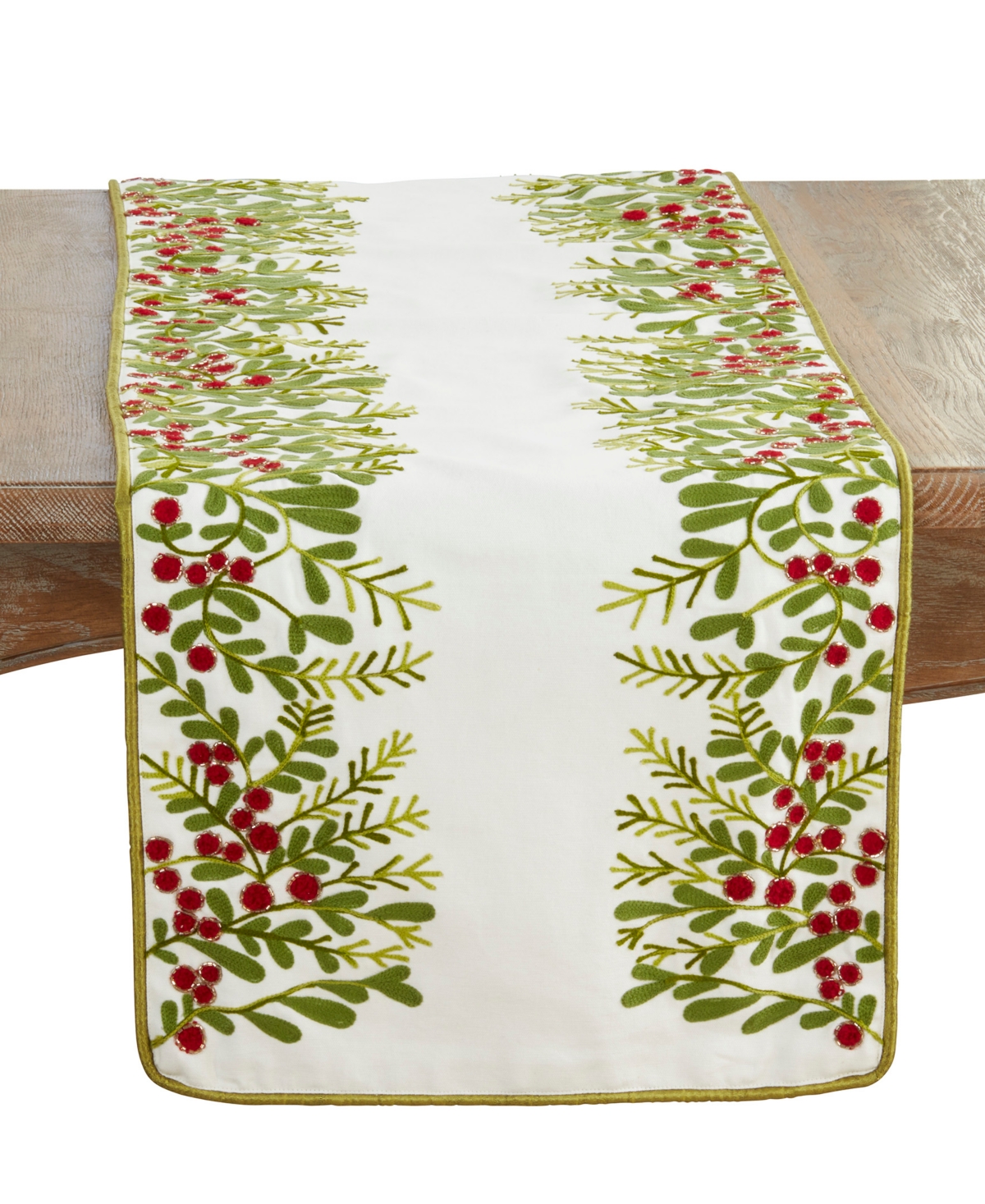 Saro Lifestyle Red Berry Table Runner, 16" X 72" In Green