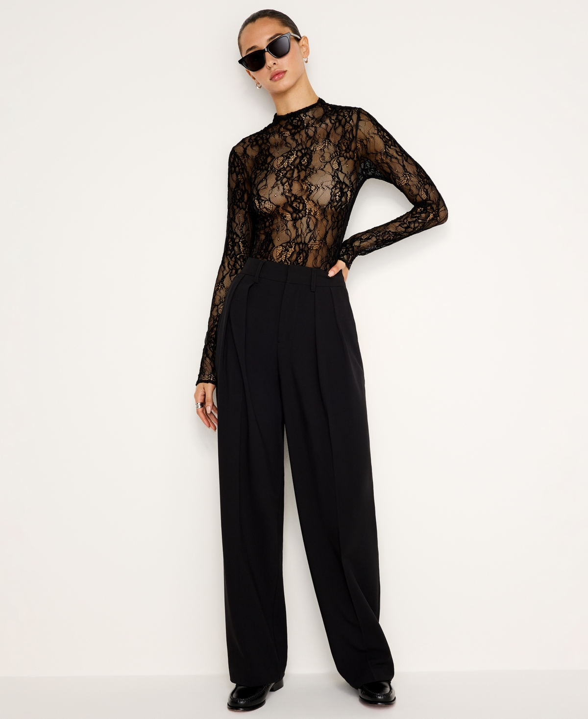 Good American Womens Long-sleeves Mock-neck Lace Bodysuit Black001 In Black