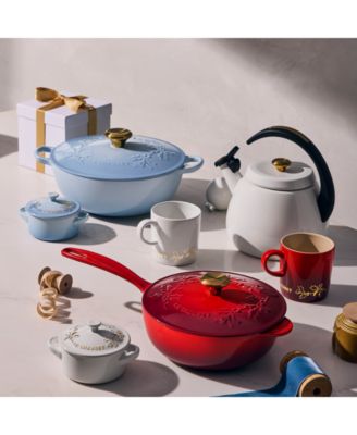 Holly Collection Enameled Cast Iron 4.5-Quart Traditional Chef's Oven with Lid