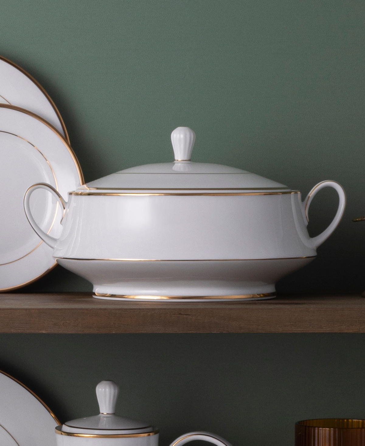 Noritake Heritage Covered Vegetable Bowl In Gold