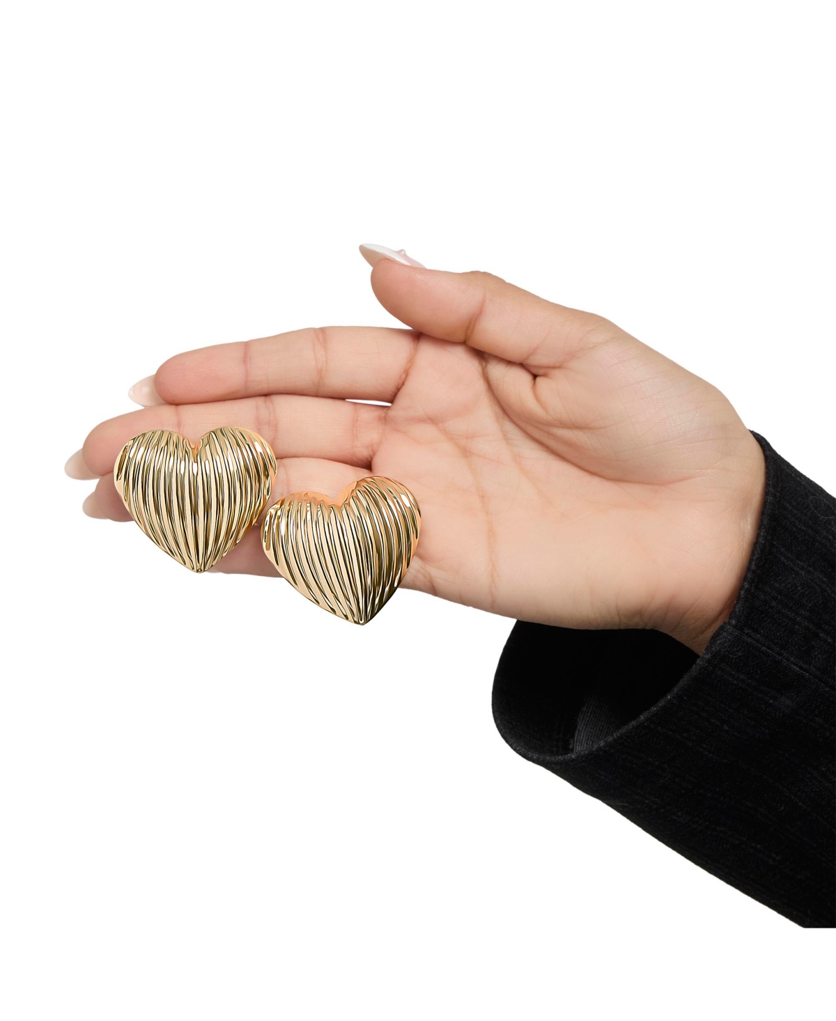 Bcbg Generation Ribbed Heart Button Earrings