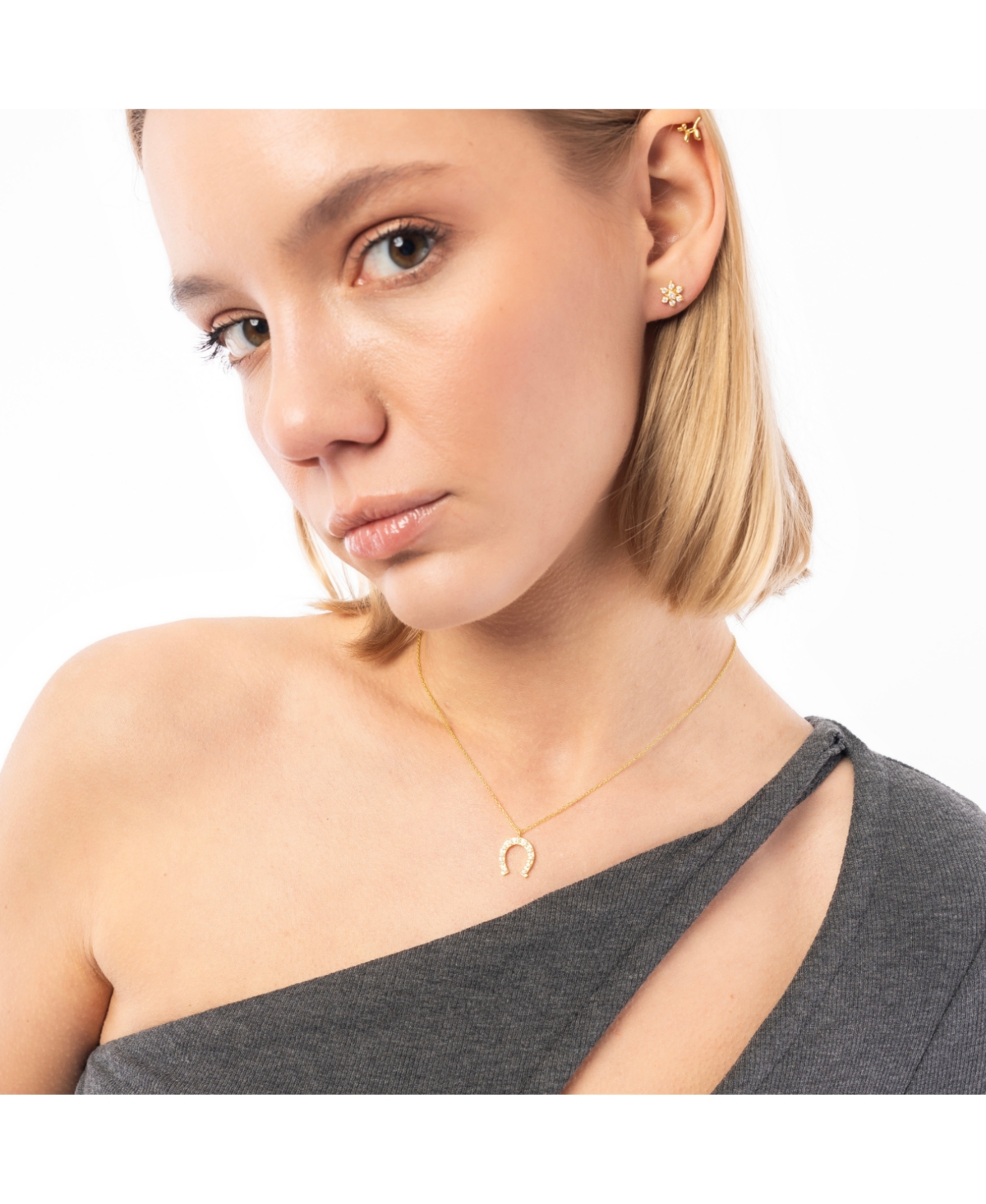 Spero London Sterling Silver Horseshoe Equestrian Necklace