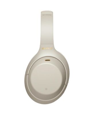 WH-1000XM4 Wireless Premium Noise Canceling Overhead Headphones with Mic for Phone-Call and Alexa Voice Control, Silver WH1000XM4 Bundle