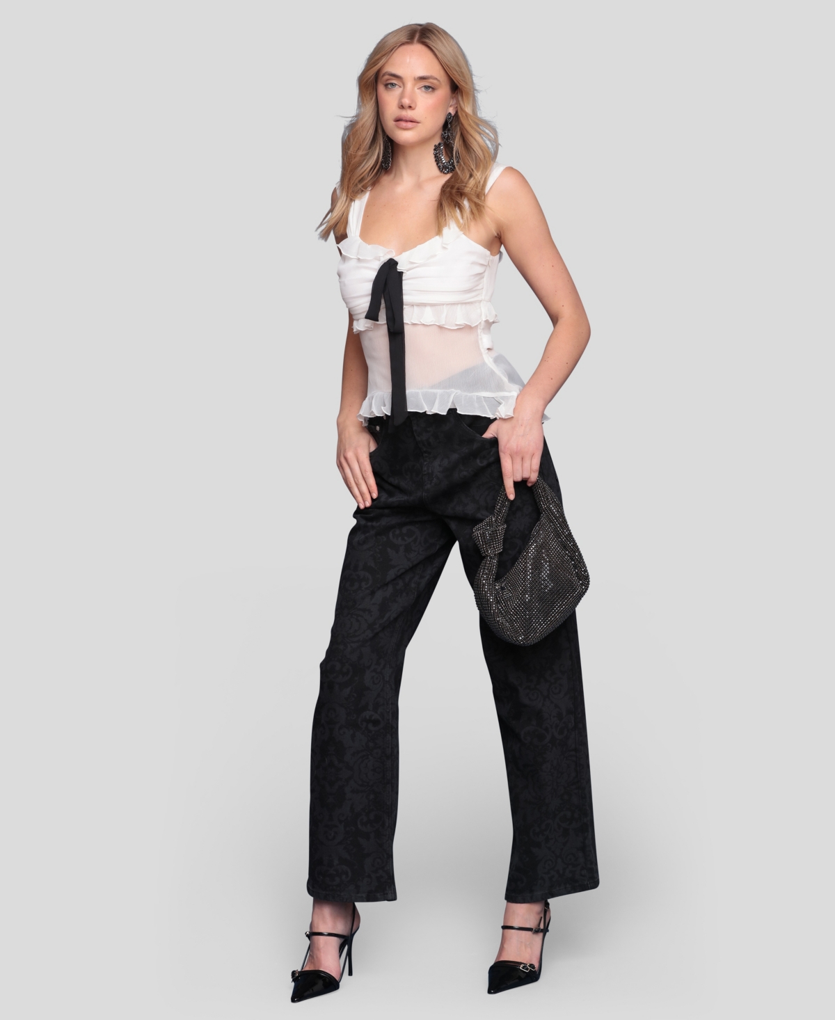 Avec Les Filles Women's Bow Detail Ruffle Top In Multi