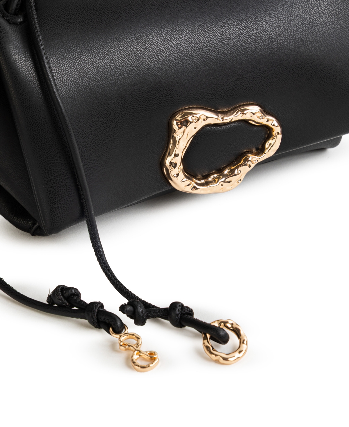 Sam & Libby Hannah Small Flap Shoulder Bag In Black