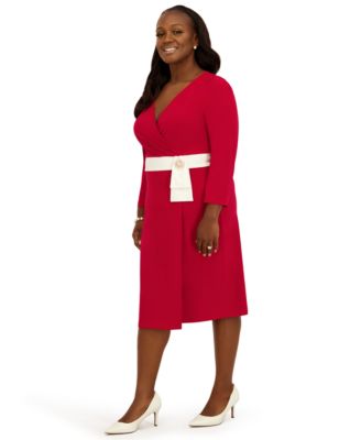 Women's V-Neck Knee Length Wrap Dress, Regular and Plus Size