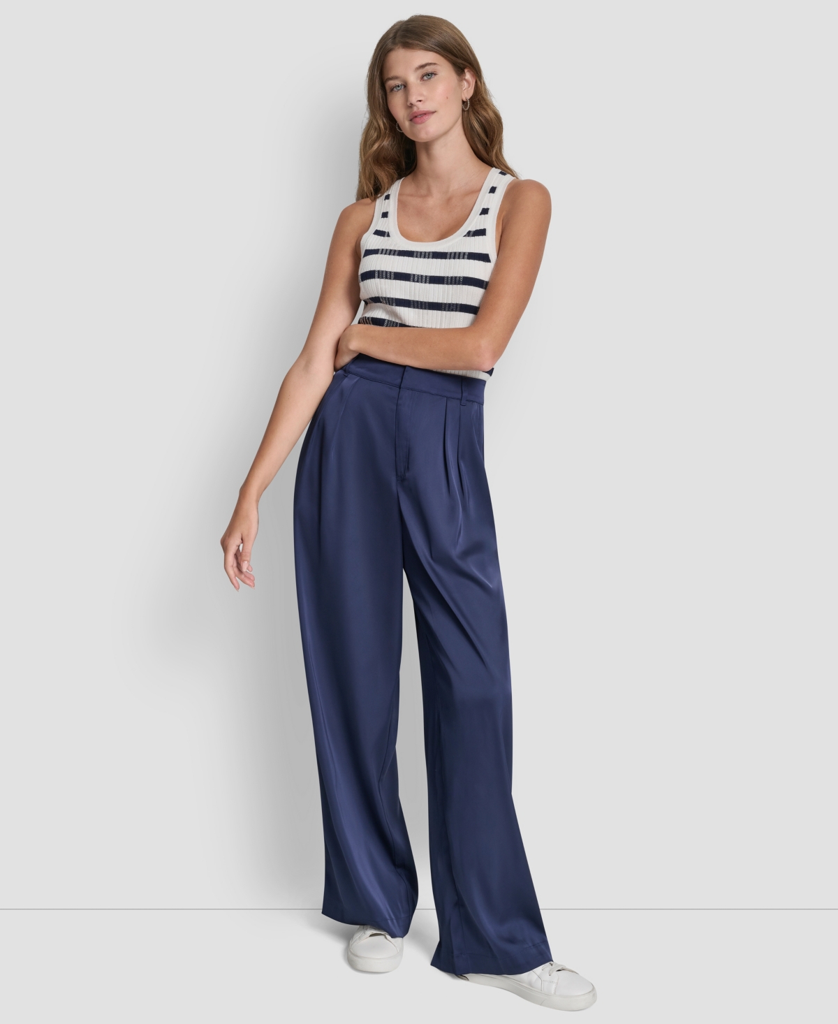 Dkny Jeans Women's High-rise Pleated Wide Leg Trousers In Blue