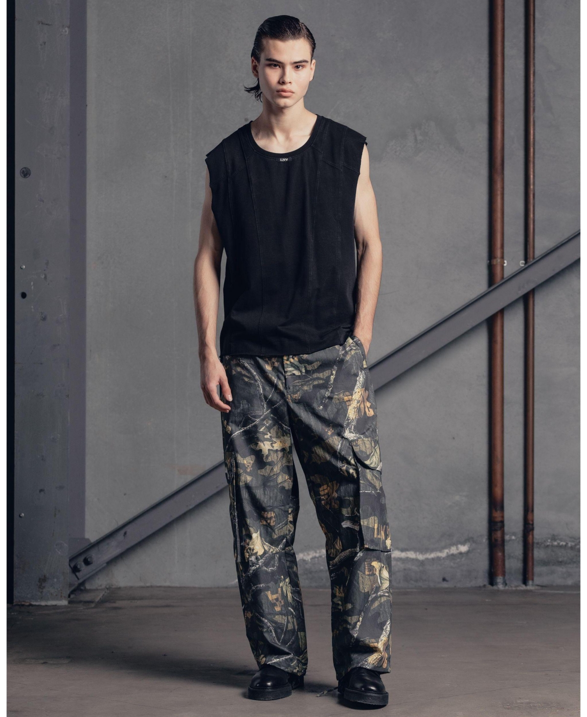 The Anti Order Men's Avant Oversized Muscle T-Shirt