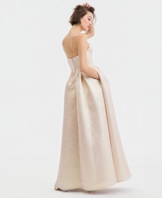 Juniors' Sweetheart-Neck Metallic Gown