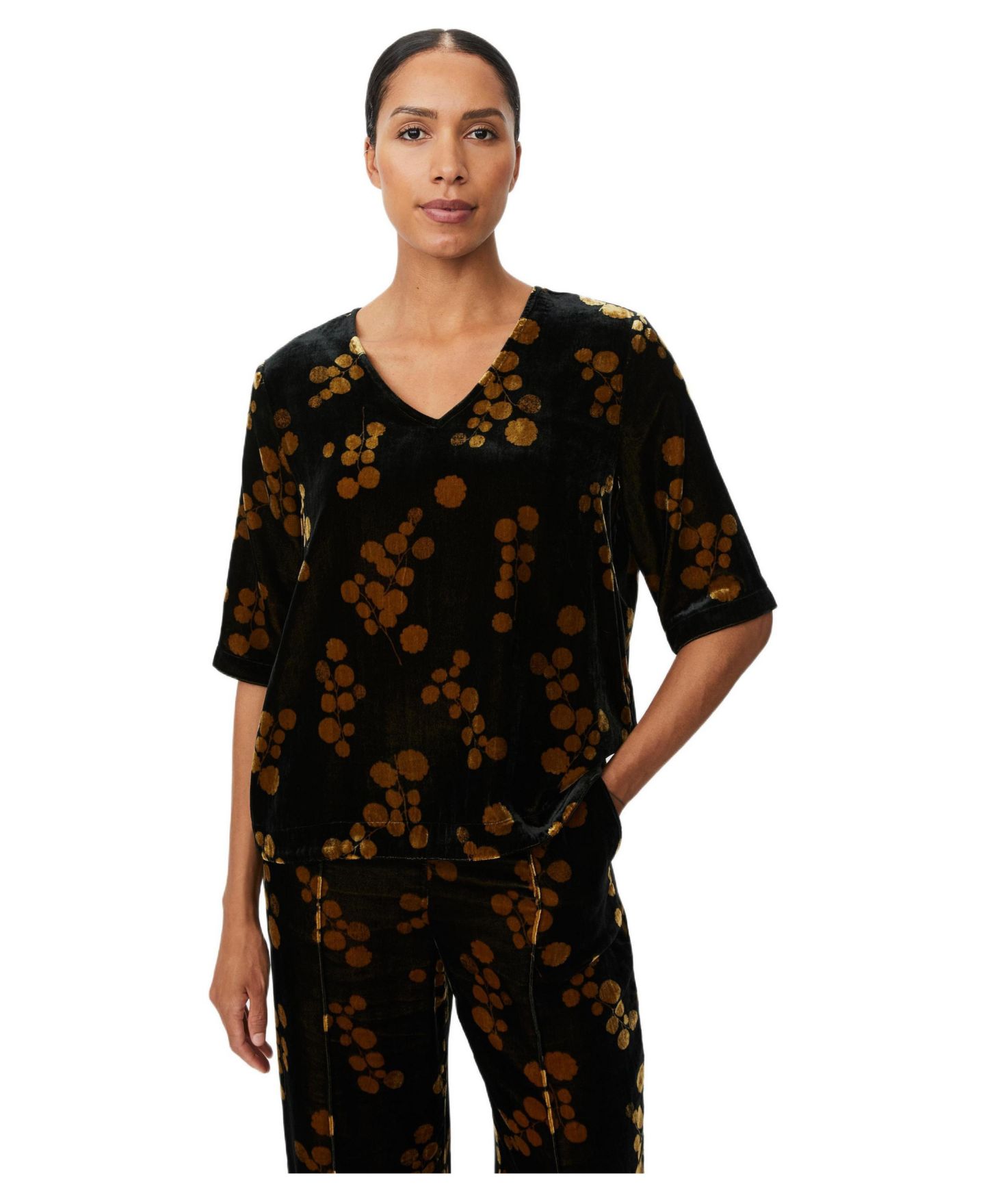 Женская блузка Masai Copenhagen Estela V-Neck Short Sleeve, цвет: Каучуковый — фото 1