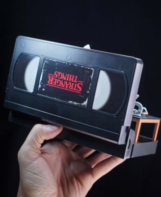 Console Heroes VHS Stranger Things Eleven vs. Demogorgon Compact Playset