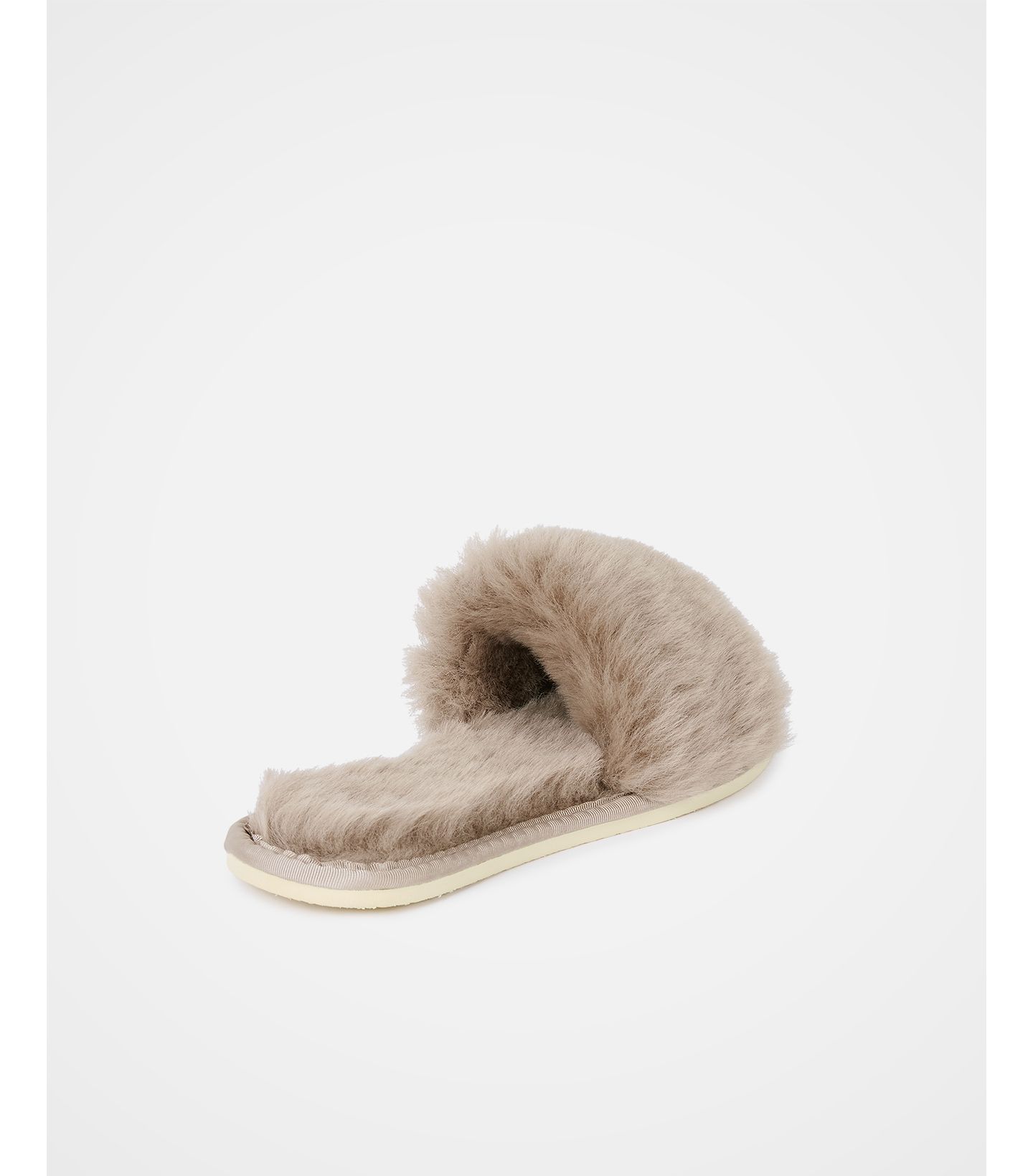 Женские тапочки Celtic & Co. Luxe Slide Slipper, цвет: Овсяный — фото 3